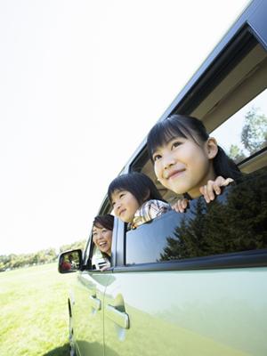 路上の事故予防に用いる保安用品の扱い方